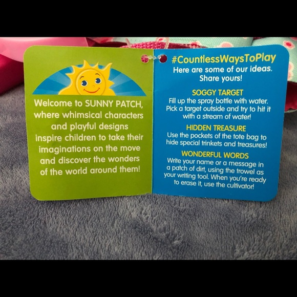 Pretty Petals Tote an Gardening Tools - Picture 5 of 5